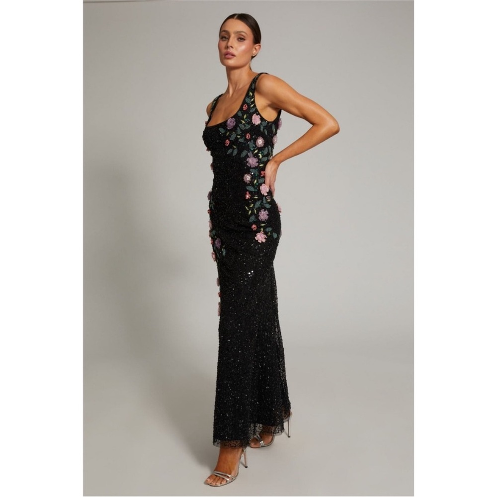 Mac Duggal 9340 Black Floral Beaded Mesh Scoop Neck Sleeveless Gown $598 Size 12